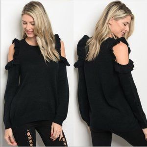 EVEREVE Willow & Clay black ruffle cold shoulder balloon sleeve sweater Small